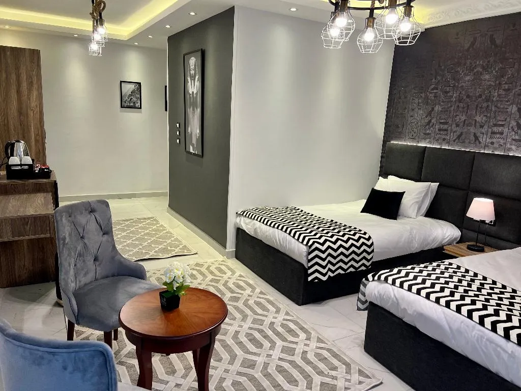 TWIN STANDARD Room, New Museum, Pyramids Inn, Cairo