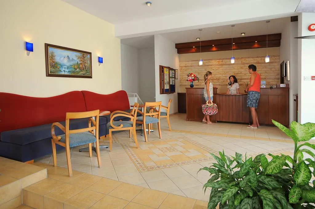 Lobby, Petrosana Hotel Apartments, Cyprus