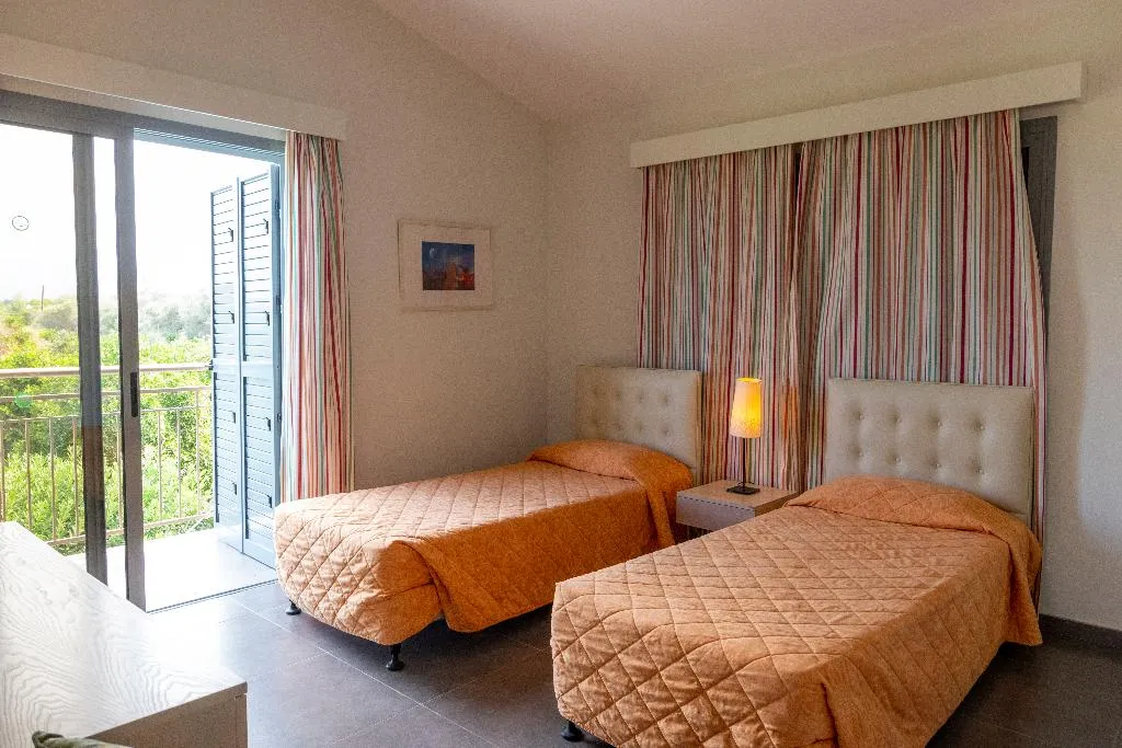 VILLA TWO BEDROOMS WITH PRIVATE POOL Room, Natura Beach, Cyprus