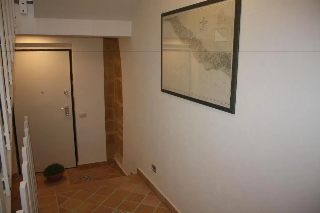 Lobby, Gioeni Ventidue, Catania