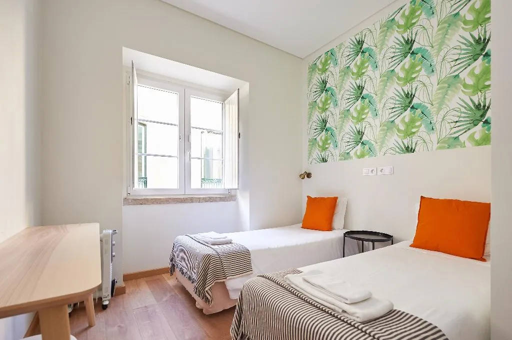 TWIN STANDARD Room, Hello Lisbon Santa Catarina Suites, Lisbon
