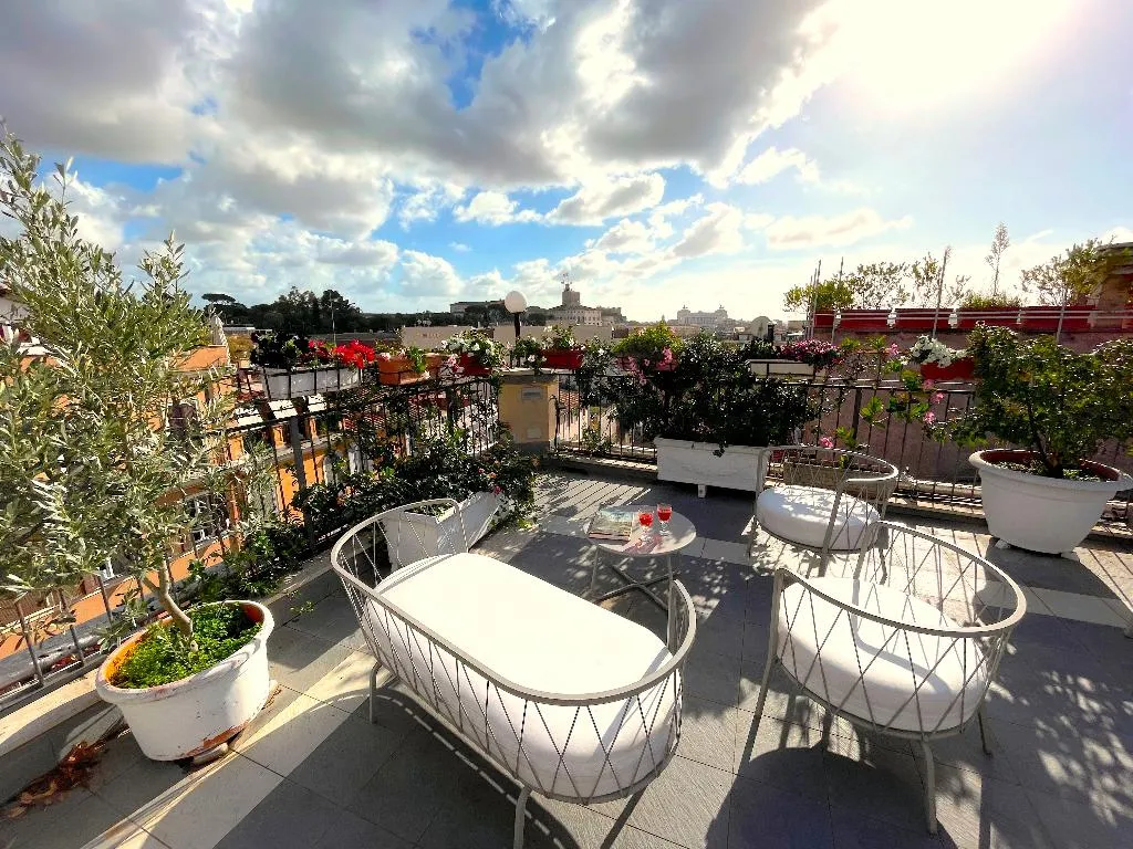 Terrace, Hotel Cecil, Rome