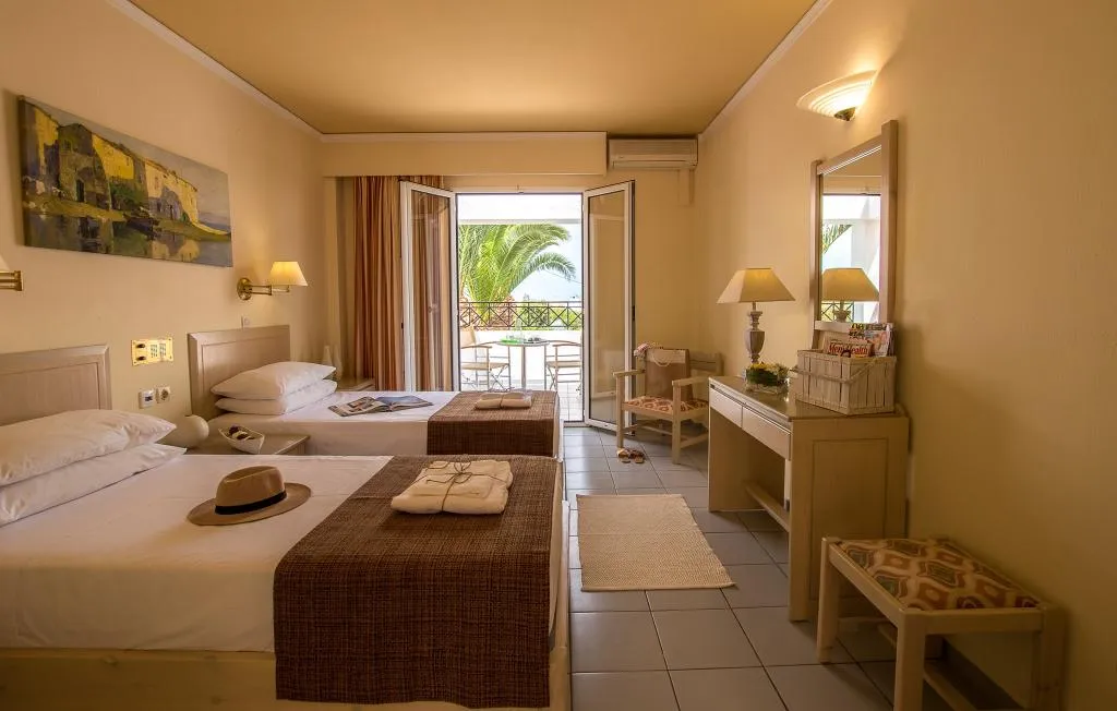 TRIPLE STANDARD Room, Dedalos Hotel, Crete