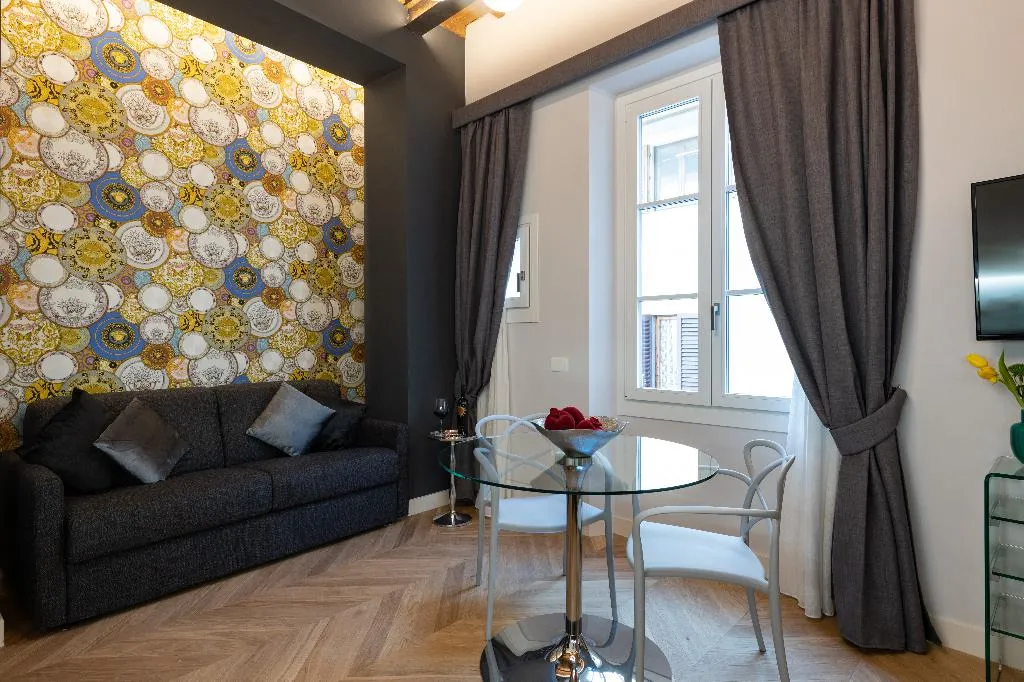 APARTMENT CAPACITY 4 Room, Kairos by Florence Art Apartments, Florence