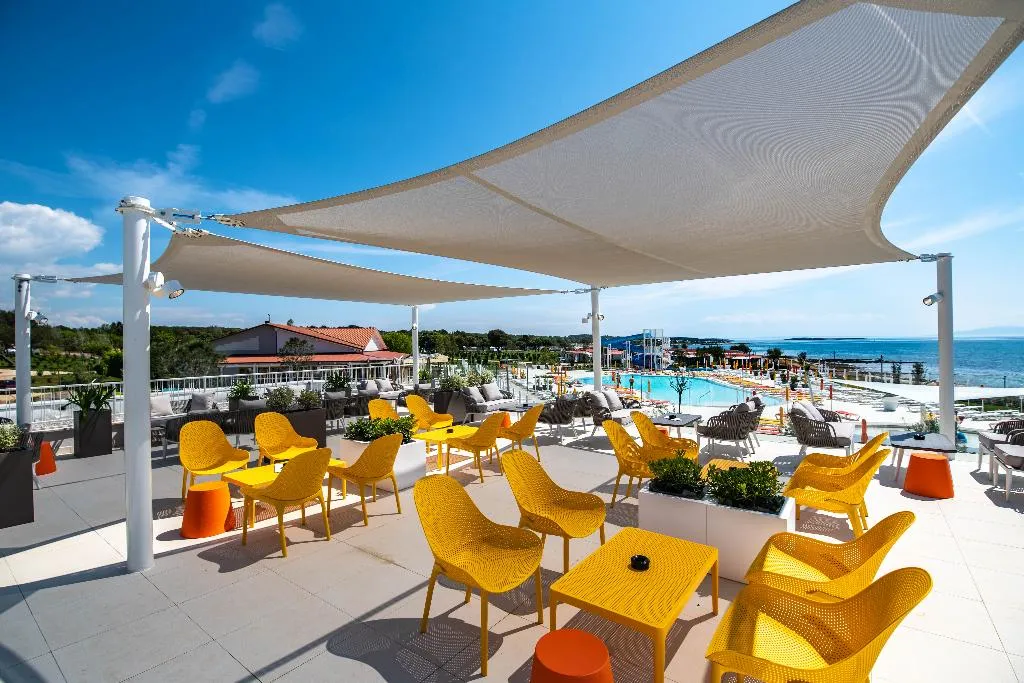 Terrace, Arena Grand Kazela Camping Homes, Istria