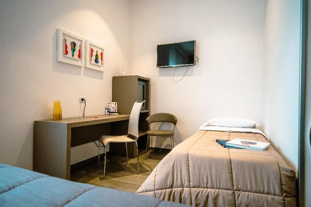 TRIPLE DELUXE Room, Hotel Bruman Salerno, Naples