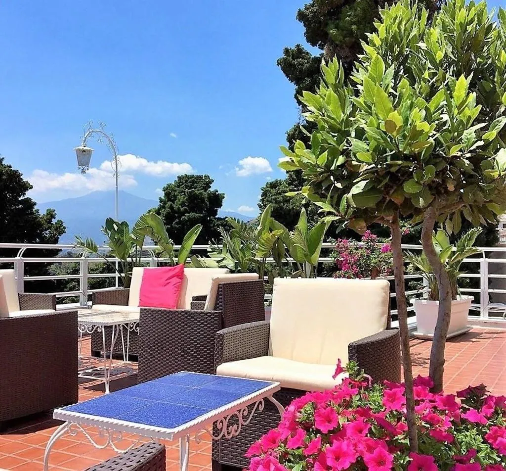 Terrace, Continental, Taormina