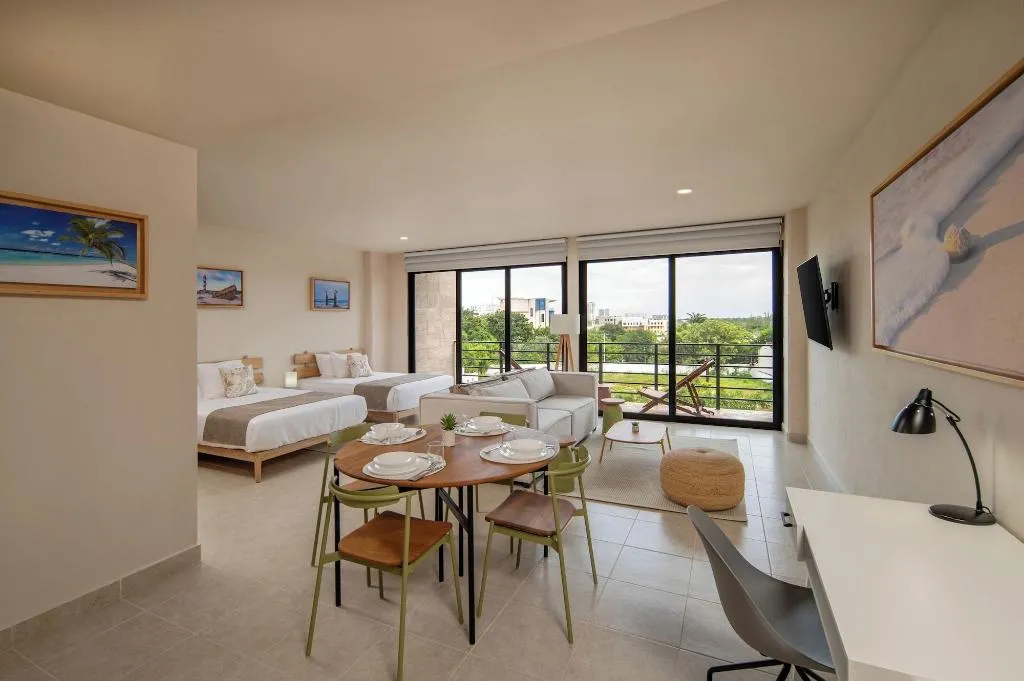 Room, Everglades Suites, Cancun Area