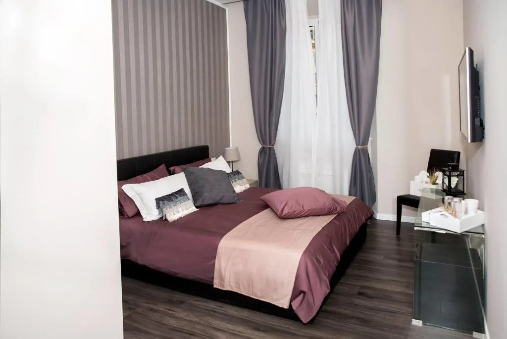 Room, Hanky Suite, Rome