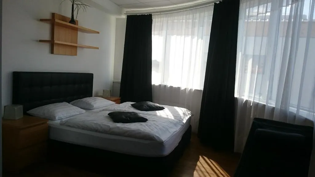 Room, 4th Floor, Reykjavik