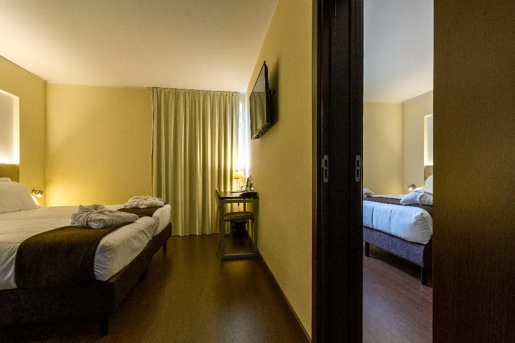 DOUBLE SUPERIOR Room, In Gold Hotel & Spa, Porto