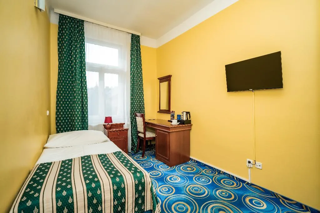 SINGLE STANDARD Room, Otakar, Prague