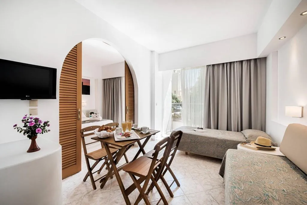 Room, Esperia, Rhodes