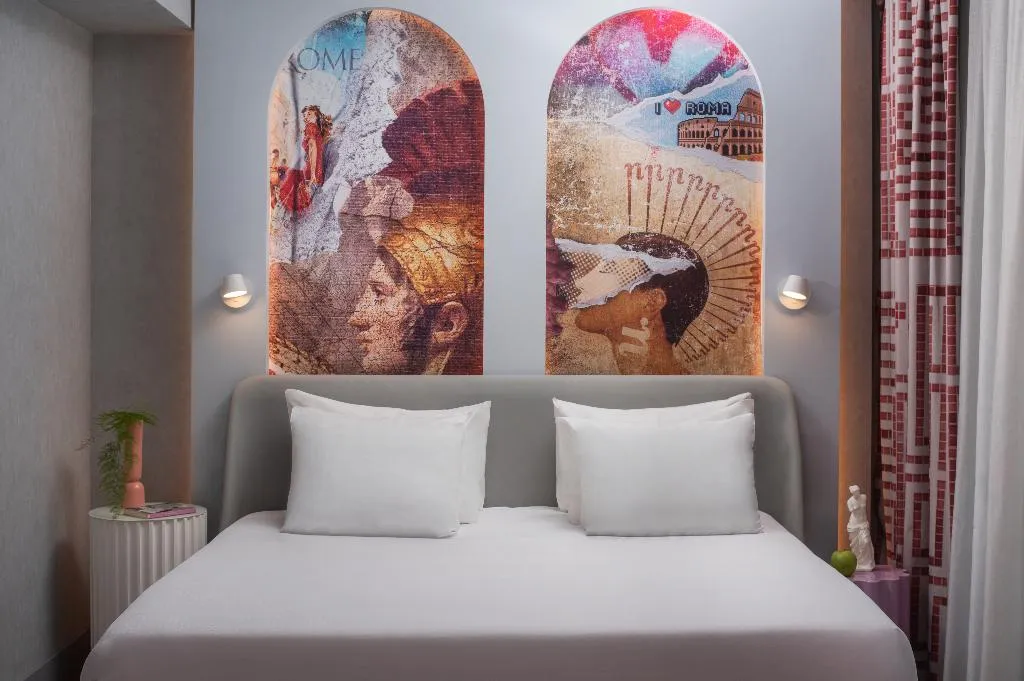JUNIOR SUITE STANDARD Room, nhow Roma Vittorio Veneto, Rome