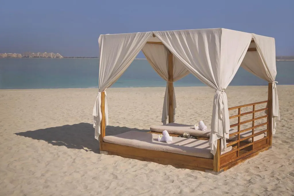 Sports and Entertainment, DoubleTree by Hilton Dubai, Jumeirah Beach, Dubai
