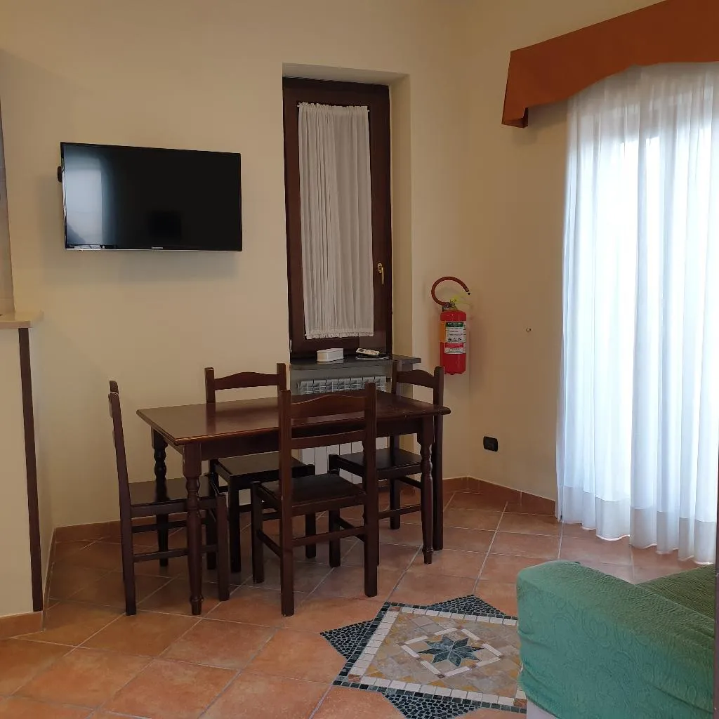 APARTMENT SUPERIOR CAPACITY 4 Room, Residence L'Incanto Sorrento, Naples