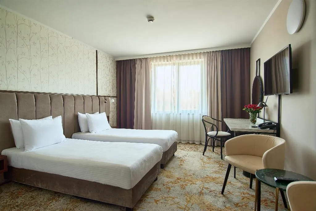 TWIN CLASSIC Room, Metropolo By Golden Tulip, Krakow