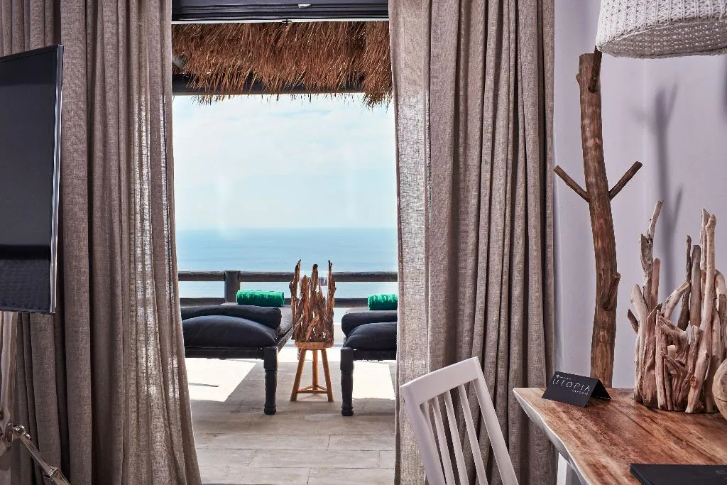 SUITE WITH JACUZZI Room, Myconian Utopia Relais & Chateaux, Mykonos