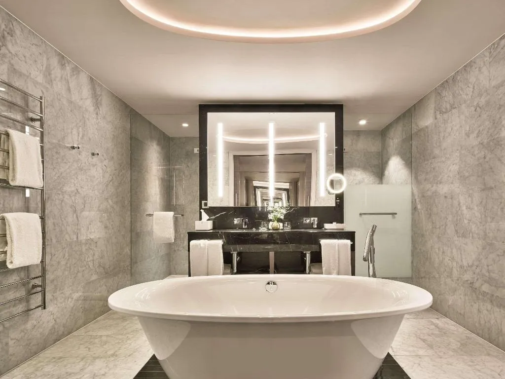 SUITE SUPERIOR Room, Hyatt Regency Amsterdam, Amsterdam