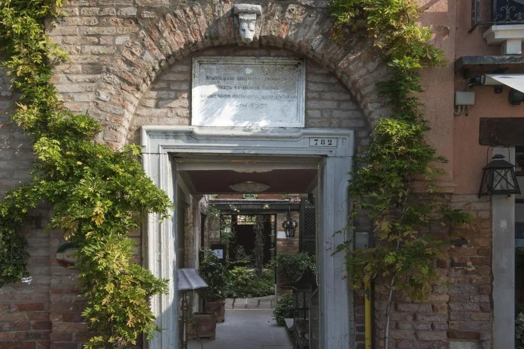 General view, La Calcina Suites, Venice