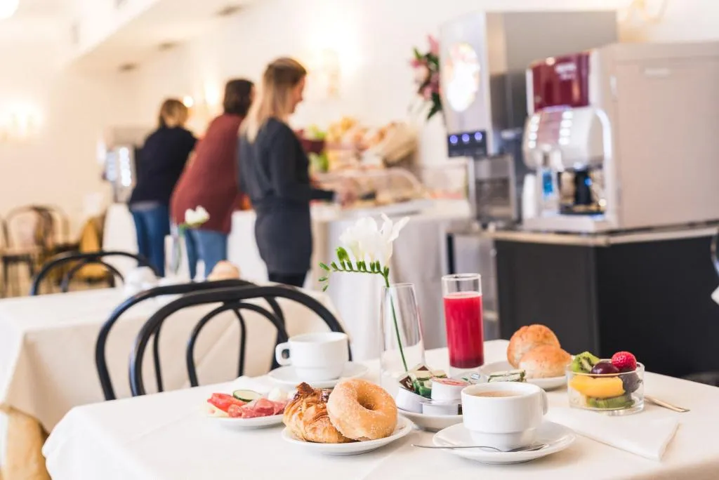 Restaurant, Raeli Hotel Lux, Rome