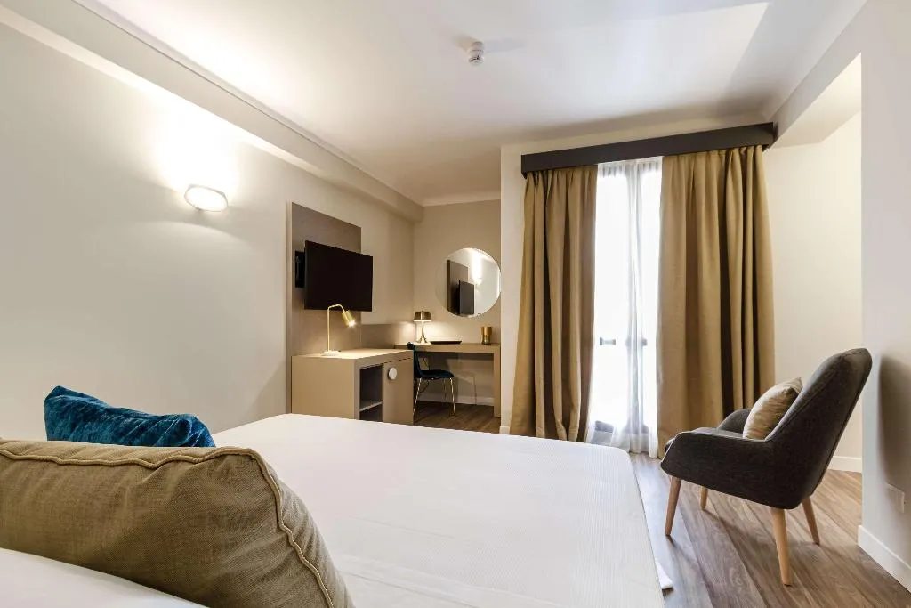 Room, Delle Palme, Palermo