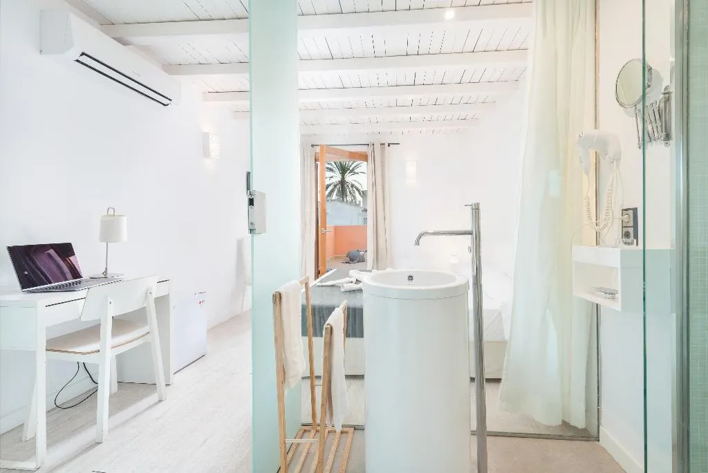 Double or Twin SUPERIOR Room, Alcudia Petit, Majorca
