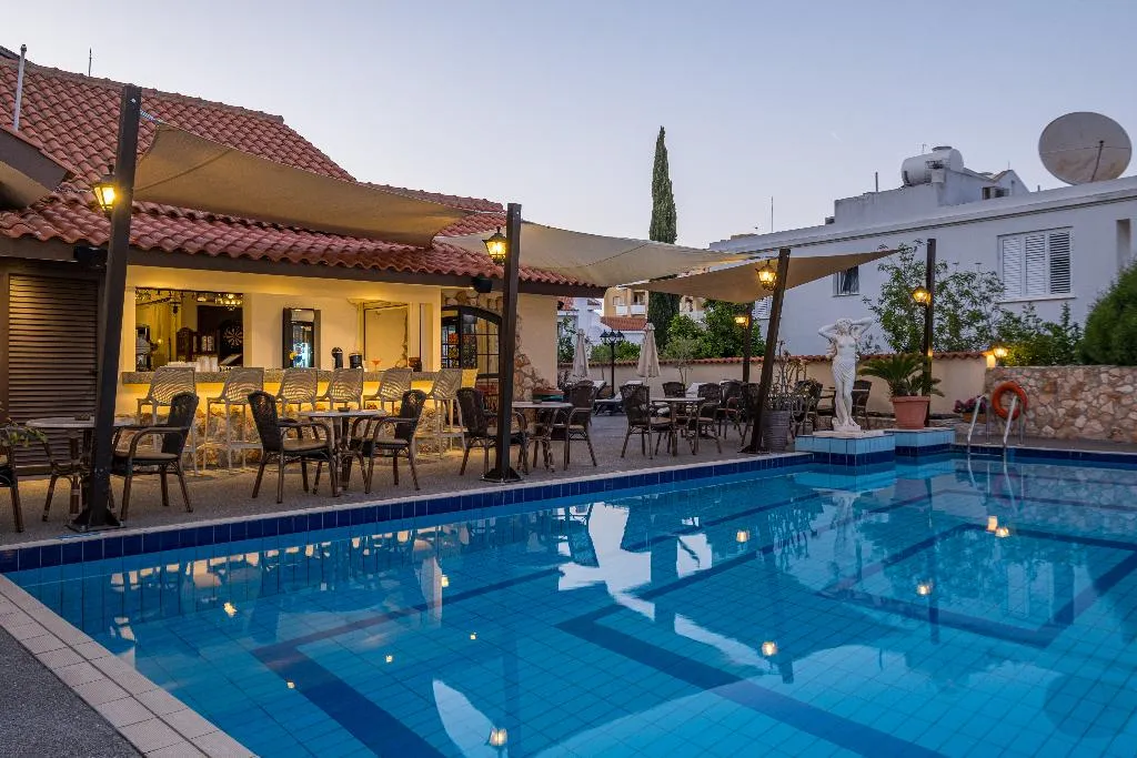 Bar, Anais Bay Apartment, Cyprus