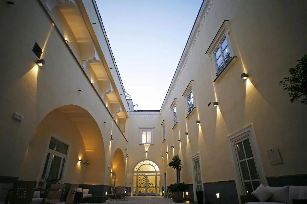 General view, Seven Hostel, Naples