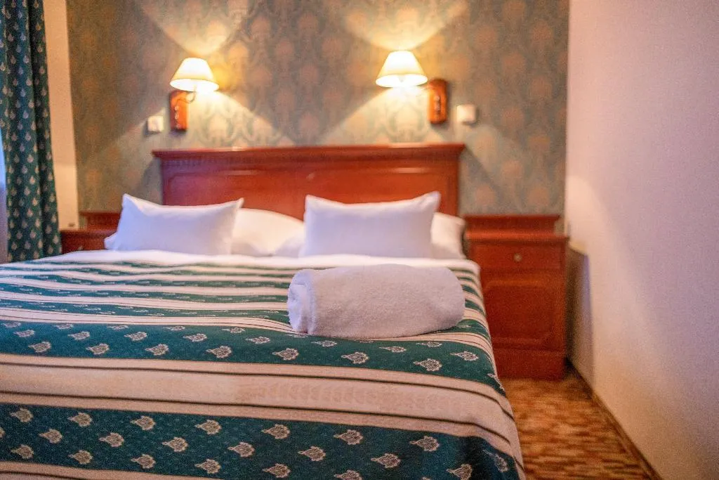 Double or Twin STANDARD Room, Hotel Meteor Plaza Prague, Prague