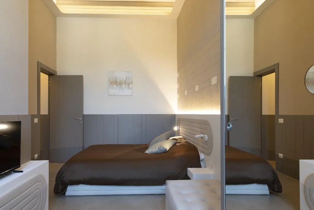 SUITE CAPACITY 7 Room, Palazzo dei Ciompi, Florence