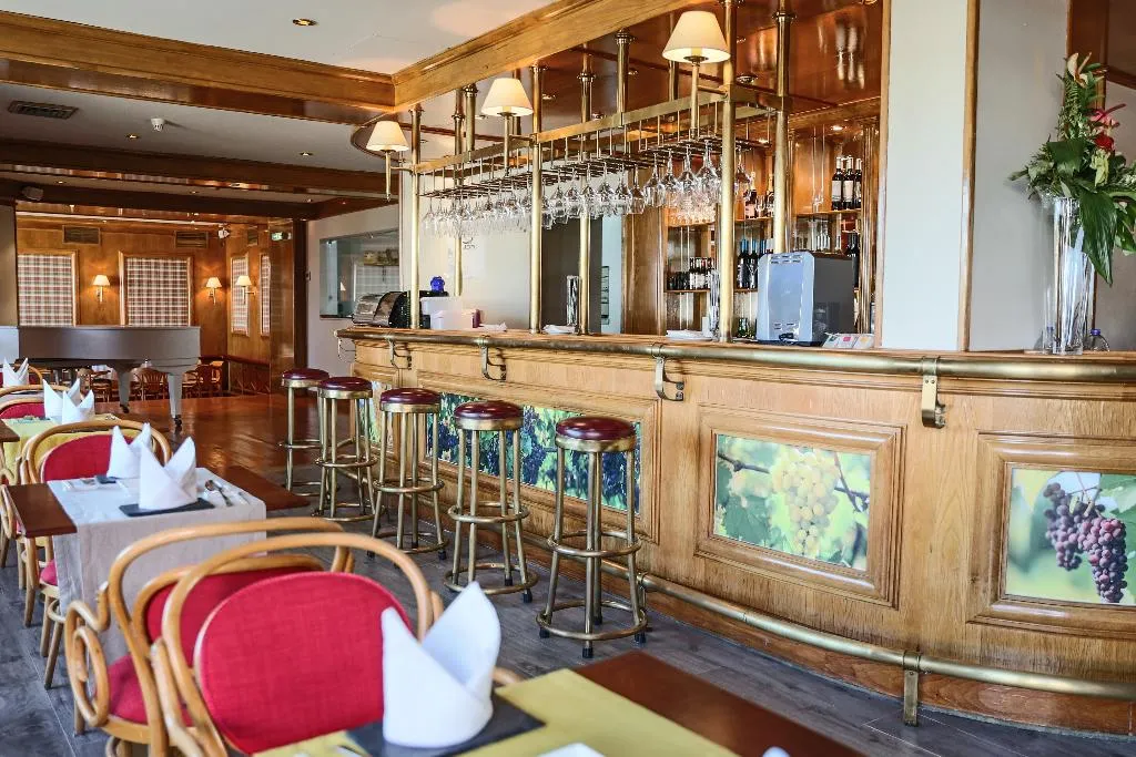 Bar, Belver Hotel da Aldeia, Algarve