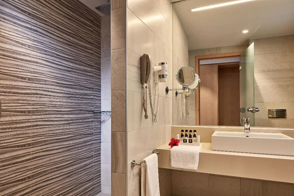 Double or Twin SEA VIEW WITH PRIVATE POOL Room, Porto Bello Royal, Kos