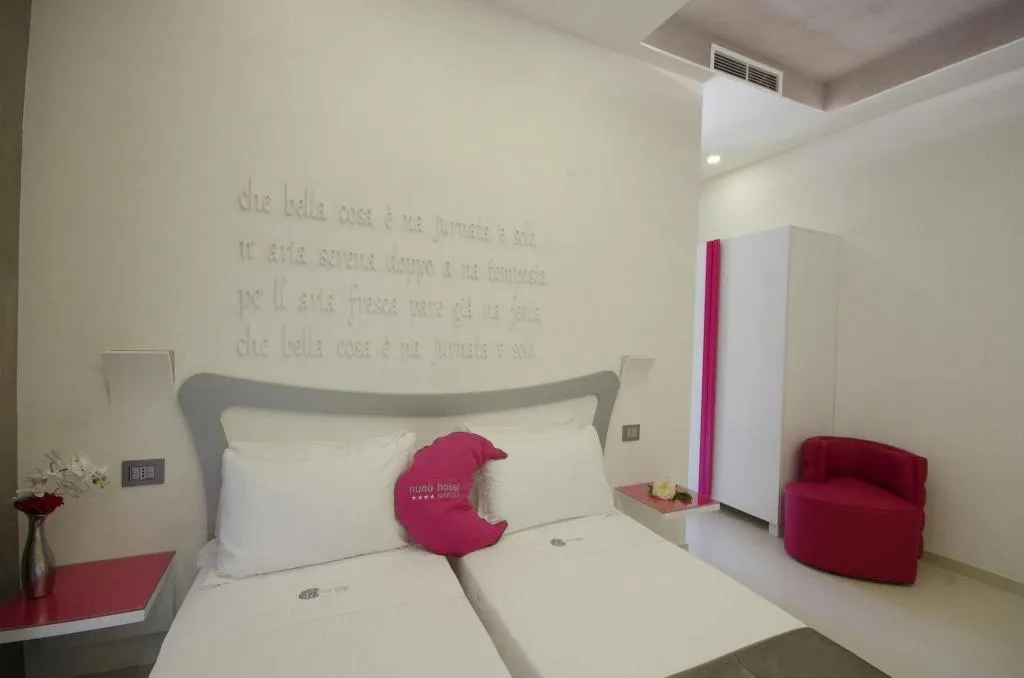Room, Hotel Nunù, Naples