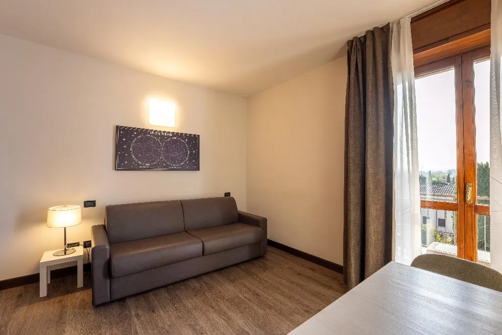 SUITE DELUXE Room, Hotel Gardenia Sirmione, Milan