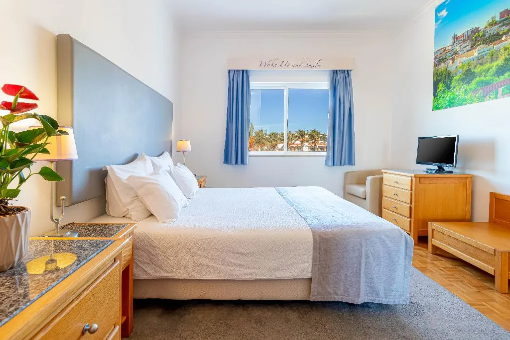 SUITE SEA VIEW Room, Hotel Maritur - Adults Only by Pierre & Vacances, Algarve