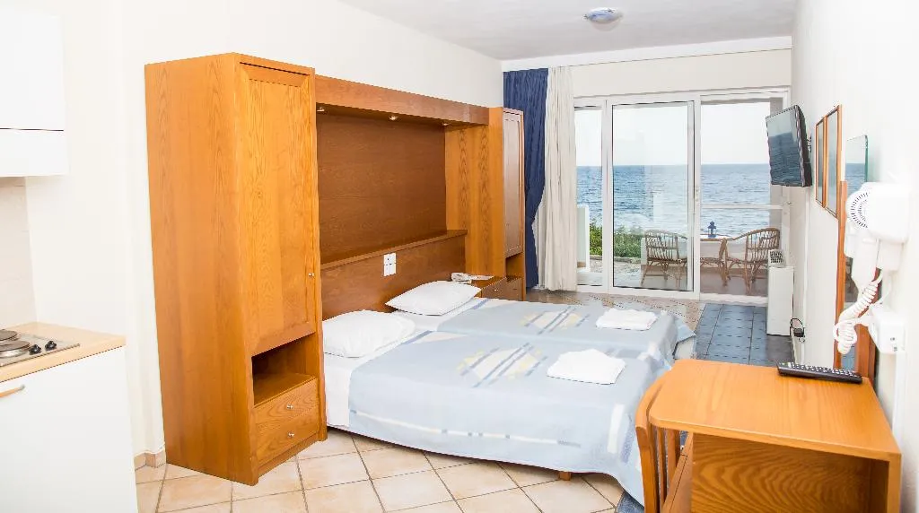 STUDIO SEA FRONT Room, Elea Mare by GHH, Kalamata