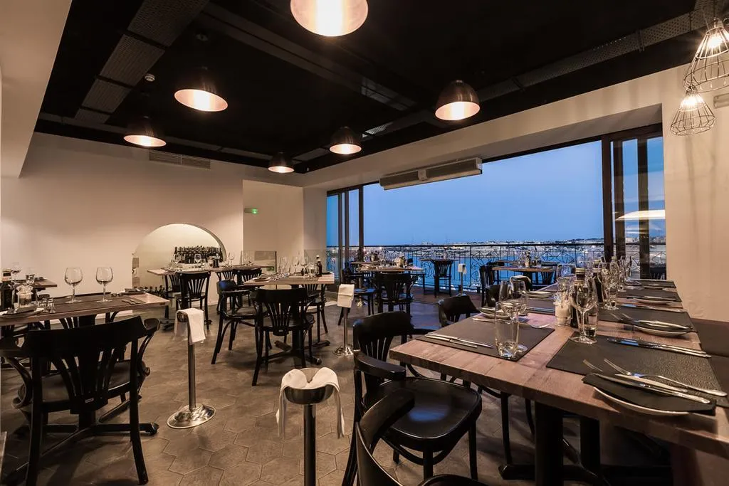 Restaurant, The British Suites, Malta