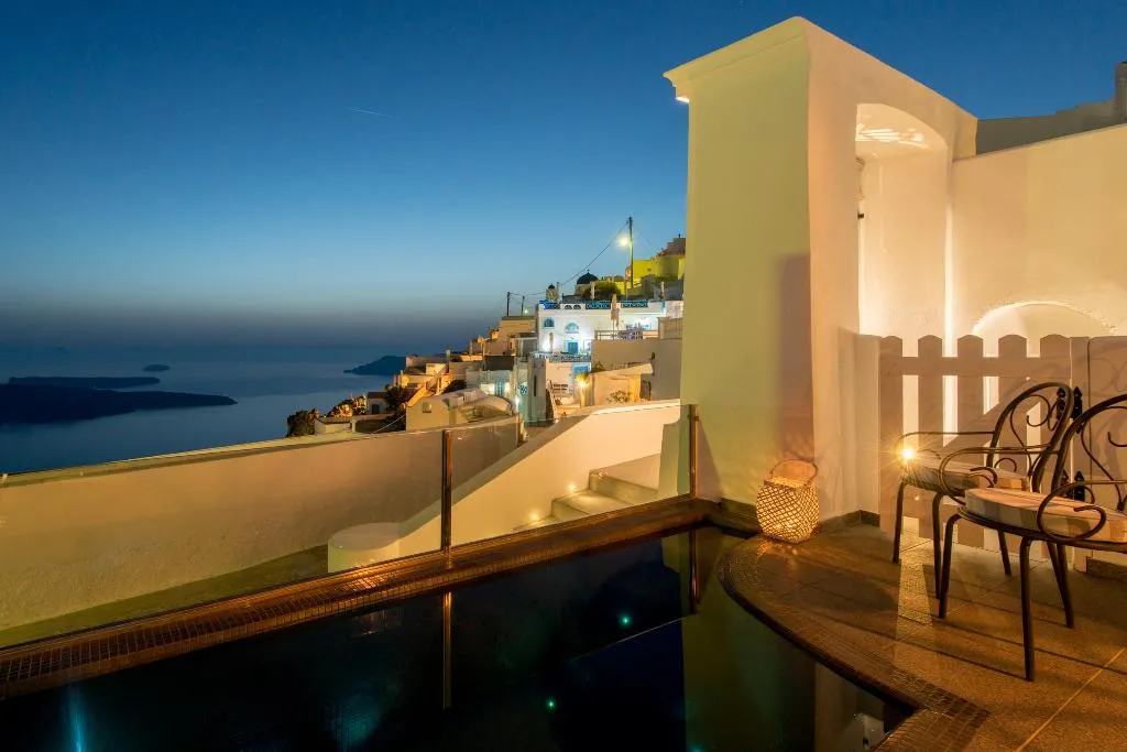 SUITE KING SIZE BED Room, Senses Suites, Santorini