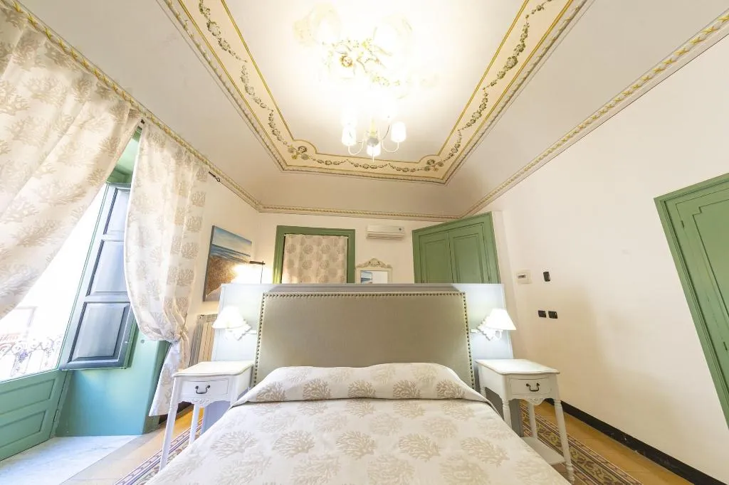 Room, Palazzo Villelmi, Palermo