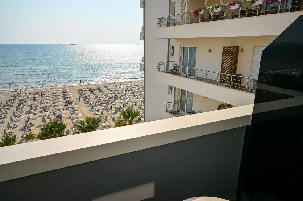Room, Adria Palace Hotel, Durres