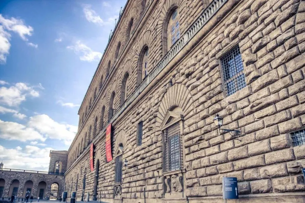 General view, Bric à Brac, Florence