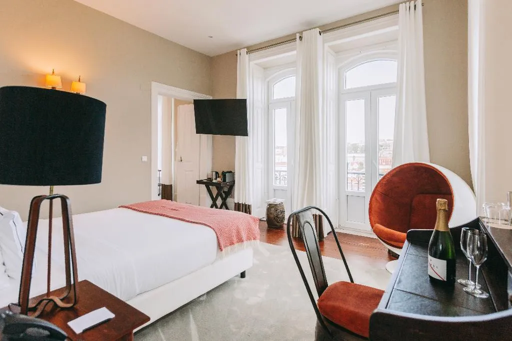 Double or Twin CITY VIEW Room, Torel Palace Lisboa, Lisbon