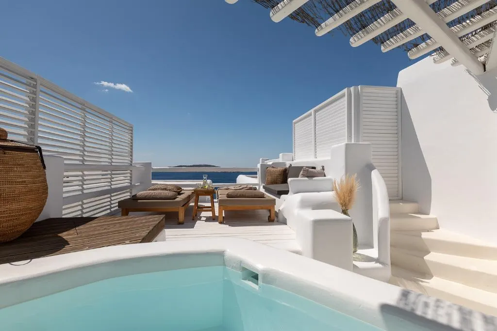 Double or Twin DELUXE WITH JACUZZI Room, Rocabella Mykonos Hotel, Mykonos