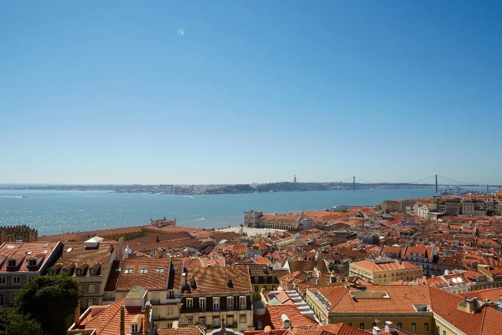 General view, Solar Dos Mouros, Lisbon