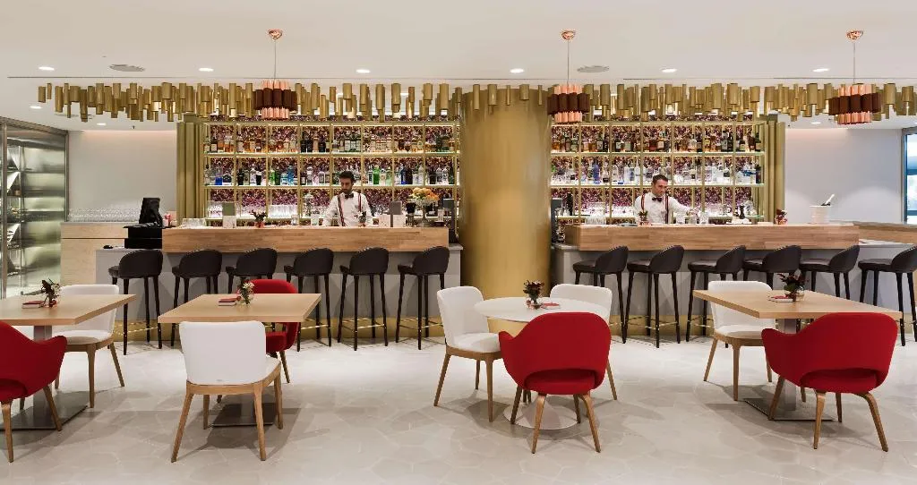 Restaurant, NH Collection Madrid Eurobuilding, Madrid
