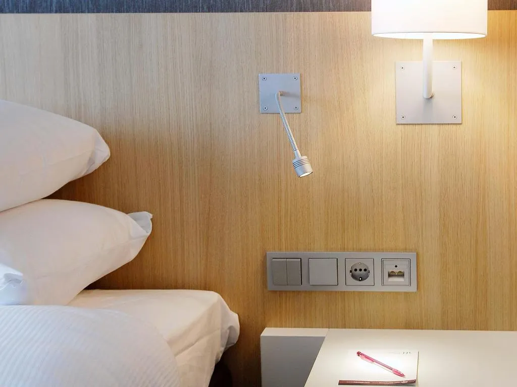 DOUBLE STANDARD Room, Mercure Amsterdam City Hotel, Amsterdam
