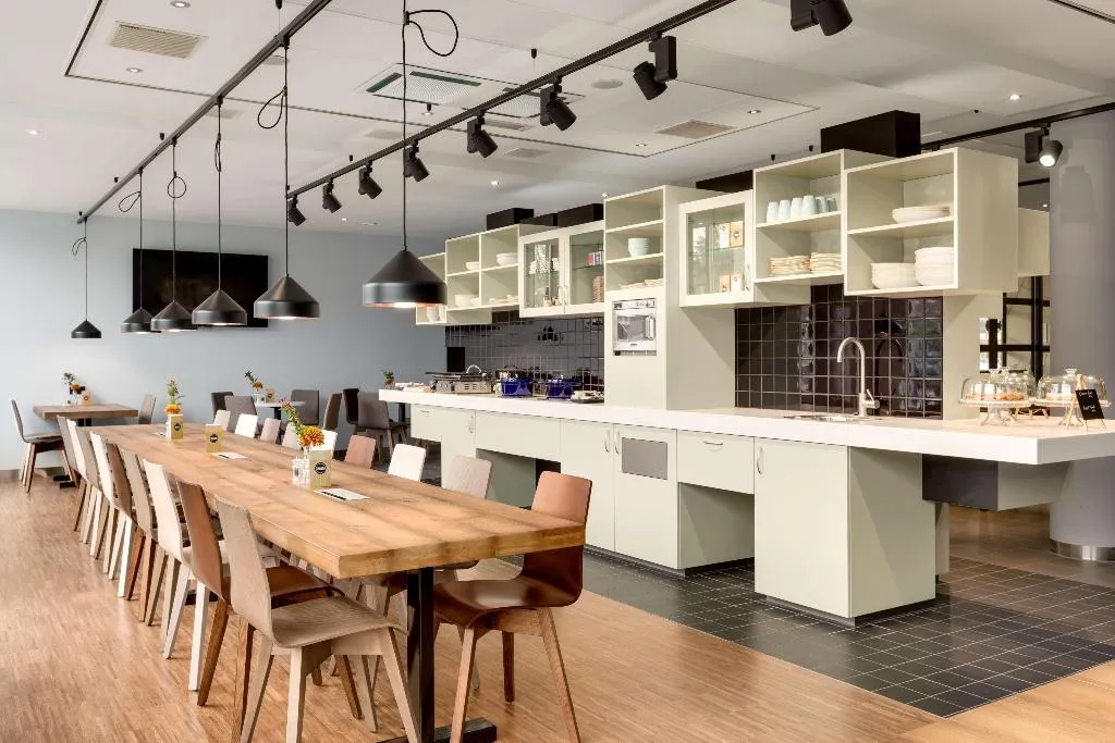 Restaurant, NH Groningen, Amsterdam