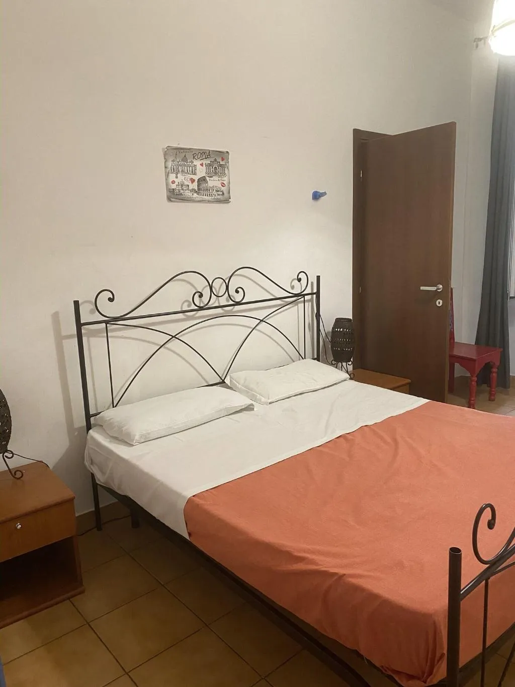 Room, Meltin Rome Guesthouse, Naples