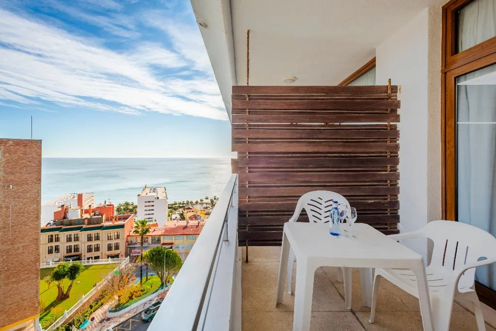 DOUBLE SUPERIOR SIDE SEA VIEW Room, Leonardo Torremolinos Costa del Sol, Costa Del Sol